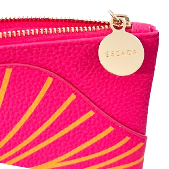 NWOT- ESCADA Summer Festival
Makeup Cosmetics Bag, Brand New! - Picture 6 of 7